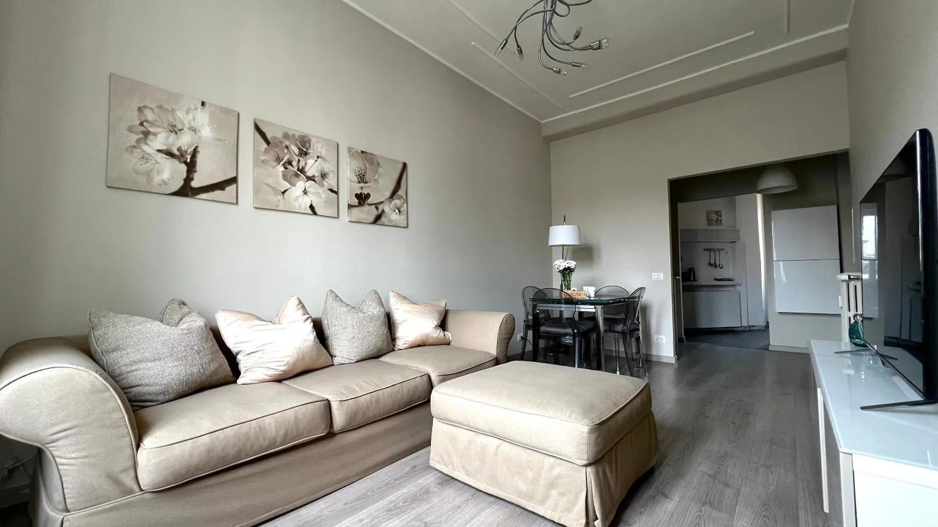 Santamato Vatican Apartment Rome Italy