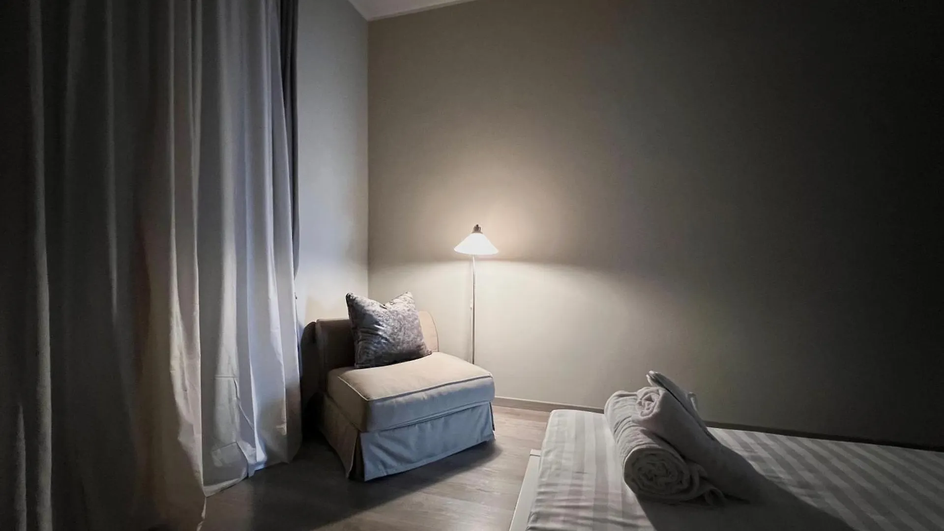 Santamato Vatican Apartment Rome