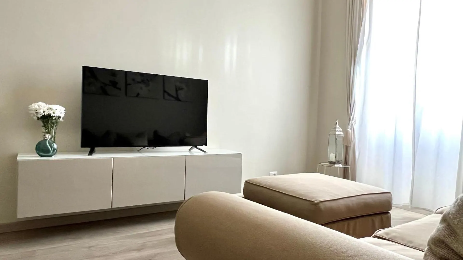 Santamato Vatican Apartment Rome